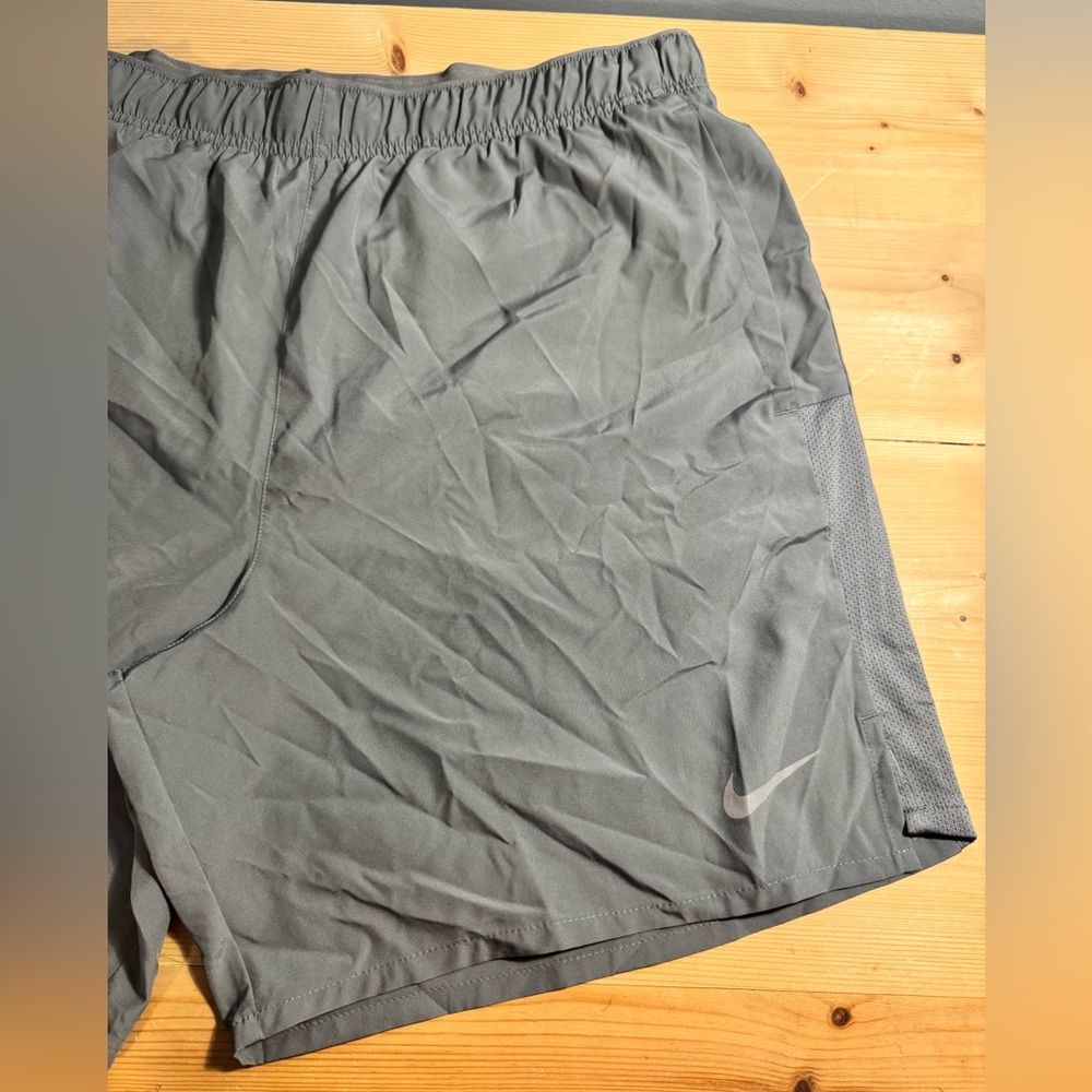 Nike Men's Gray Athletic Shorts with Reflective Swoosh